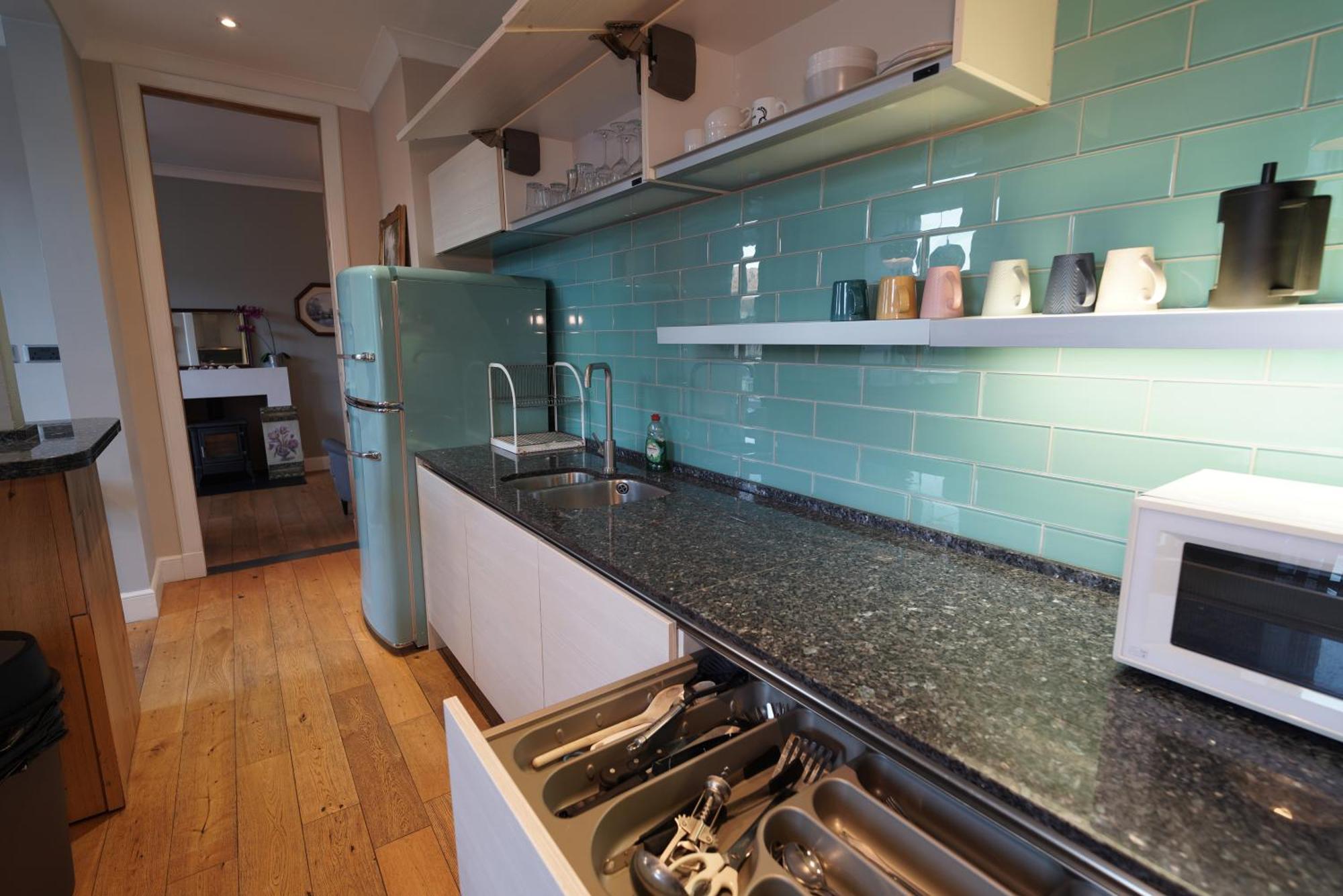 Spacious 2 Bed Apt Next To Royal Mile & Waverley Edinburgh Ngoại thất bức ảnh